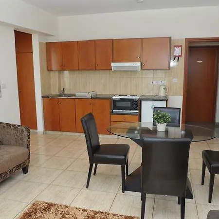 لشقق ماريانا الفندقية