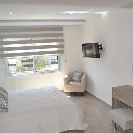 شقة فندقية لشقق ماريانا الفندقية ليماسول