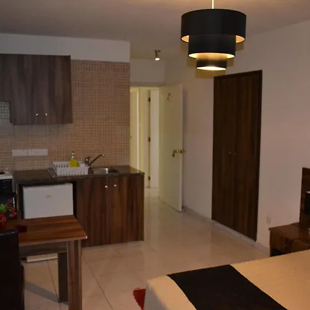 Marianna Aparthotel 3*