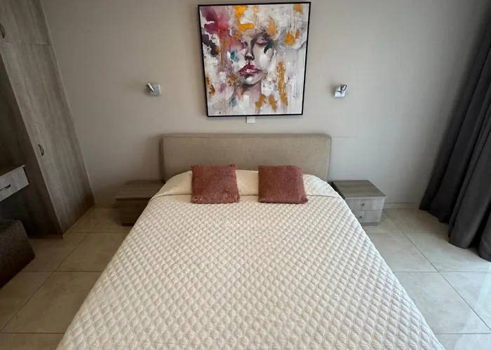 Marianna Aparthotel 3*