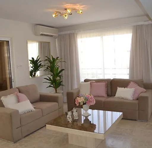 Aparthotel Marianna Lemesos