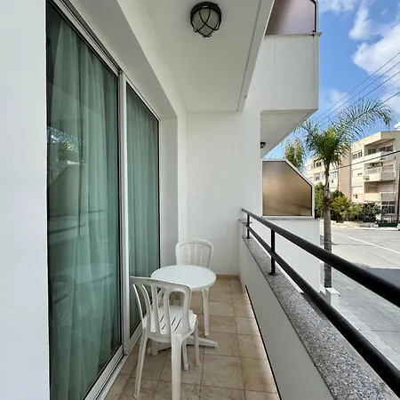 Aparthotel Marianna Lemesos