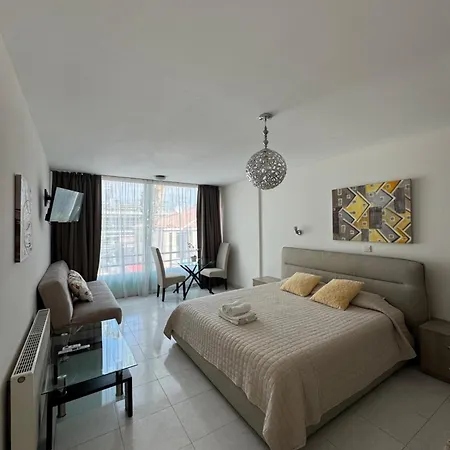 Apartmanhotel Marianna 3*